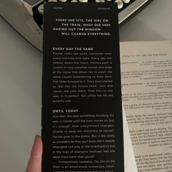 The Girl on the Train book for sale - Picture 2 of 2